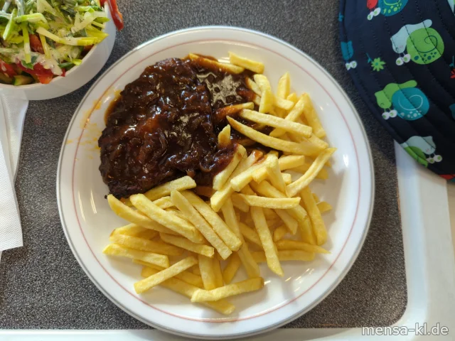 Schwenksteak (4,Sf,S) mit Schmorzwiebelsoße (Gl) und Pommes frites, dazu einen Beilagensalat nach Wahl