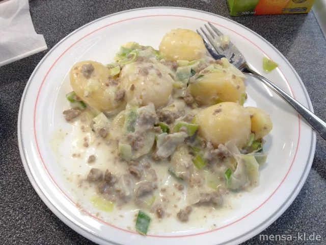 Hackfleisch-Lauch-Pfanne mit Kartoffeln in Sahnesoße (La,R)