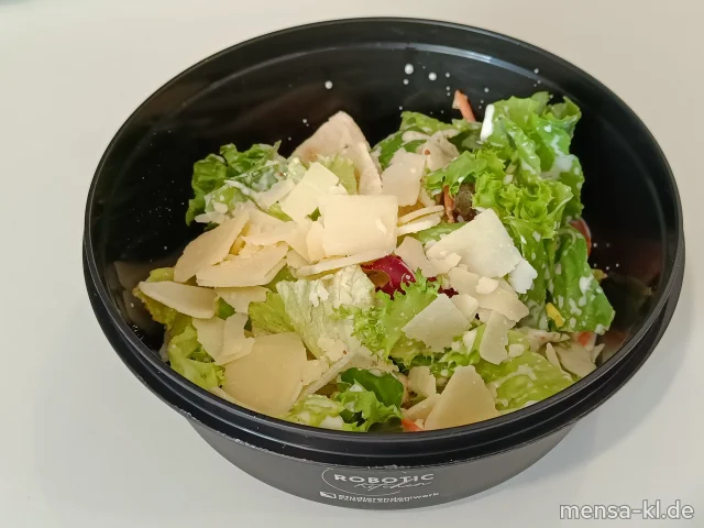 Caesars Salat Maximus mit Focaccia, Kirschtomaten und Hartkäse (2,9,Gl,La,Sf) ⏰ Robotic Kitchen 11:30 bis 14:15 Uhr