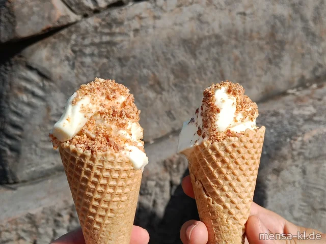 Ice cream (Picture <a href="https://www.instagram.com/studierendenwerk_kl/">@studierendenwerk_kl/</a>)