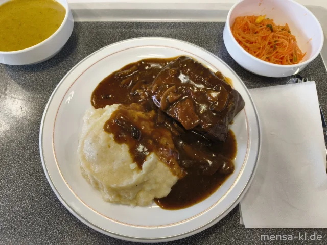 Veganer Leberkäse (1) "Jäger Art" mit Kartoffelstampf (1,5,Sw,So) und Endiviensalat