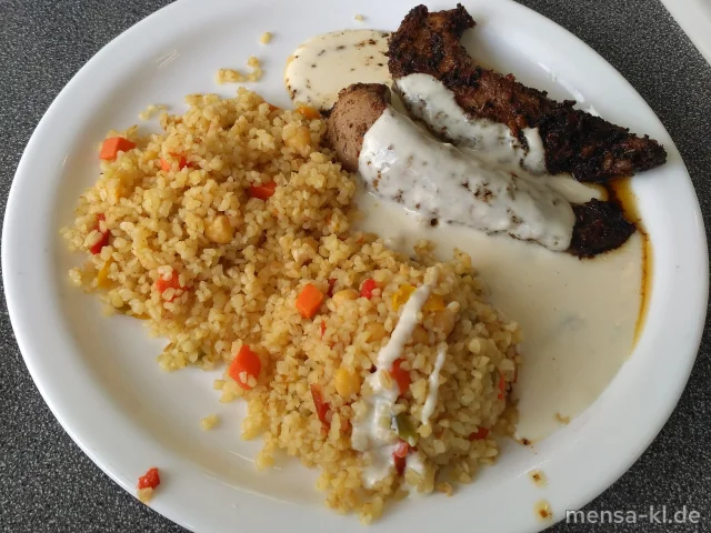 Mariniertes Lammfilet (L) mit Fetacreme (Gl,La) und Bulgur (Gl)