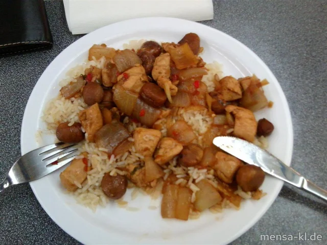 "Lizi Jiding": Truthahnfleisch mit Kastanien, Zwiebeln, Ingwer, Austernsoße und Reis