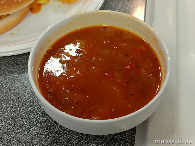 Mexikanischer Bohneneintopf (1,Gl,Sl,Sf,So), dazu eine Scheibe Bauernbrot (Gl)