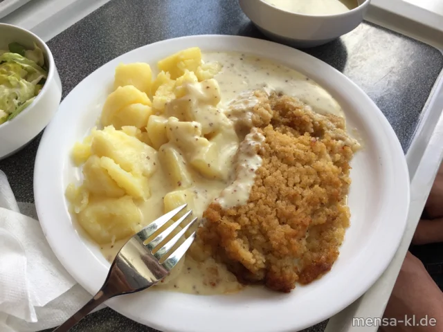 Seelachsfilet "Bordelaise" (Fi,Gl) mit Dijonsenf-Soße (5,Ei,La,Sw,Sf,A), Dampfkartoffeln (1,5,Sw) und Salat