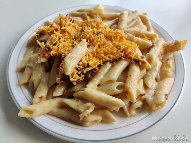 Makkaroni and no Cheese (1,Gl,Sf,So), dazu einen Beilagensalat nach Wahl