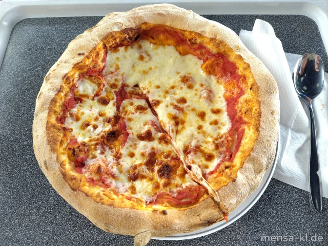 Neapolitanische Pizza Margherita (Gl,La), dazu Salat