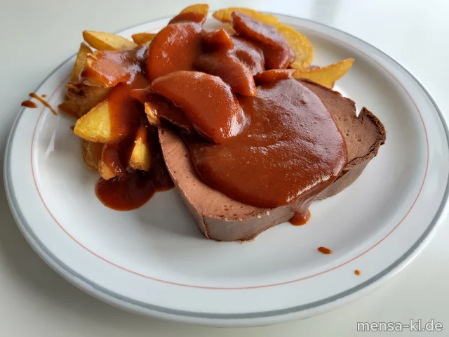 Veganer Fleischkäse (1) mit Currysoße (3,Sf) und Potato-Wedges, dazu ein Beilagensalat nach Wahl