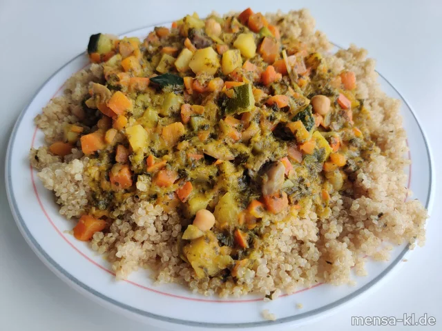 Kichererbsen-Grünkohl-Curry (Sf,Se), dazu Quinoa (G) und einen Beilagensalat nach Wahl