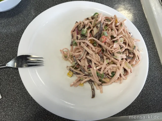 Pfälzer Wurstsalat mit Blutwurststreifen in Senfdressing (1,2,5,8,9,Gl,Ei,Sw,Sf,So,R,S) mit Pommes frites und Salat
