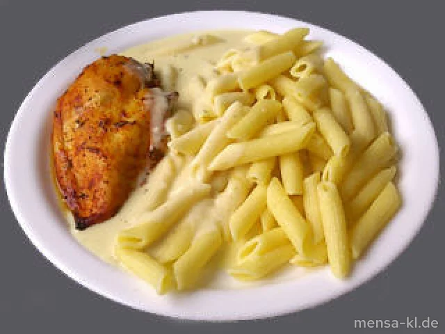 Gegrilltes Hähnchenbrustfilet (G) mit Frischkäse-Kräutersoße (A), Penne Rigate und Salat