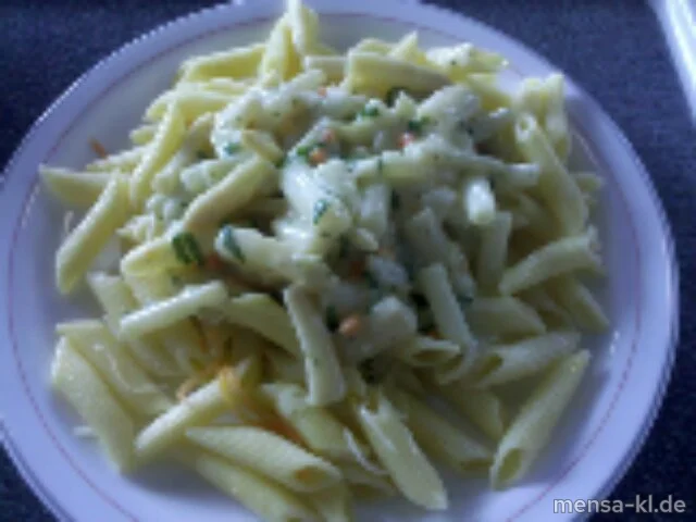 Penne-Spargel-Ragout mit Bärlauch (V), dazu bunter Blattsalat (V) mit Joghurtdressing (V)