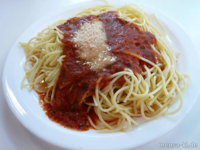 Große Portion Spaghetti (1,Gl,V) mit Tomaten-Basilikumsoße (9,V), Grana Padano (2,Ei,La,V) und Salat (V)