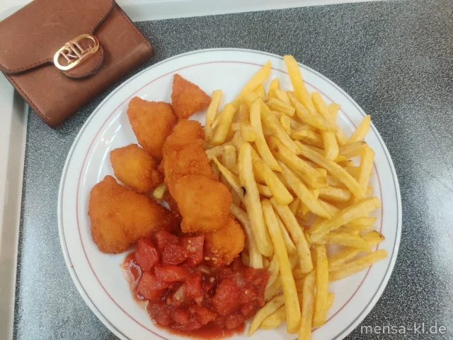 Hähnchencrossies (Gl,G) mit Salsa-Dip (Sf) und Pommes frites, dazu Salat